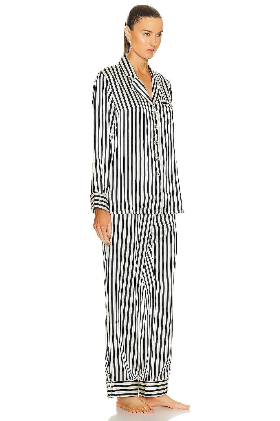 Olivia von Halle Lila Pajama Set in Black,White Product Image