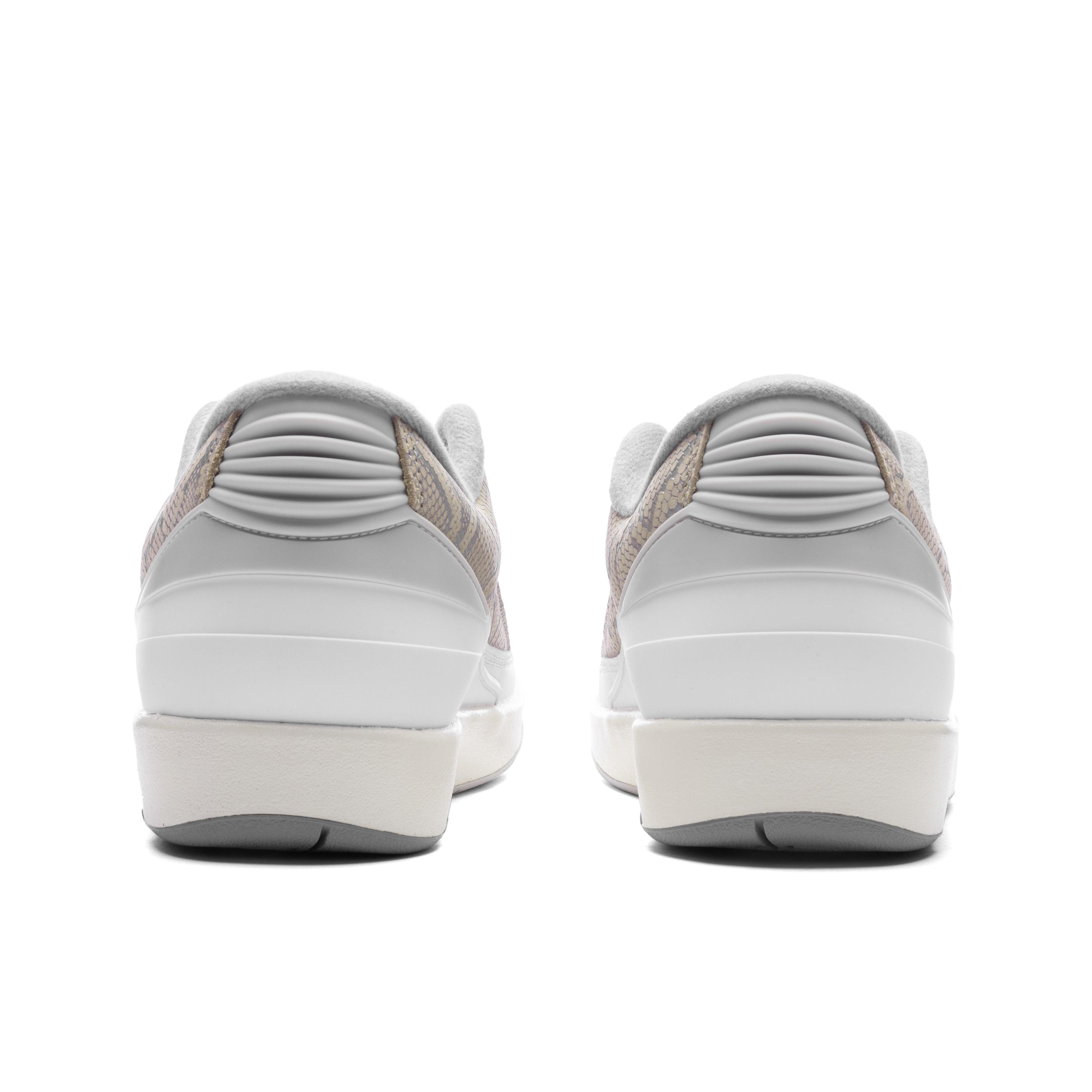 Air Jordan 2 Retro Low 'Python' - White/Cement Grey/Sanddrift Male Product Image