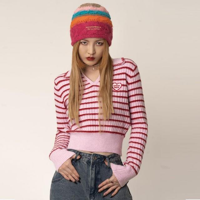 RTK (W) No. 1290 V-NECK KNITTED STRIPED COLLAR SWEATER CROP TOP Product Image