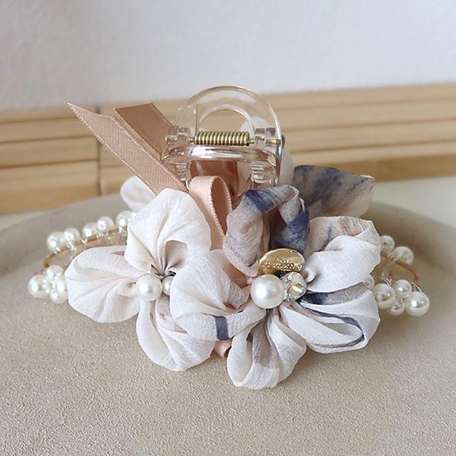 Faux Pearl Floral Hair Claw Product Image