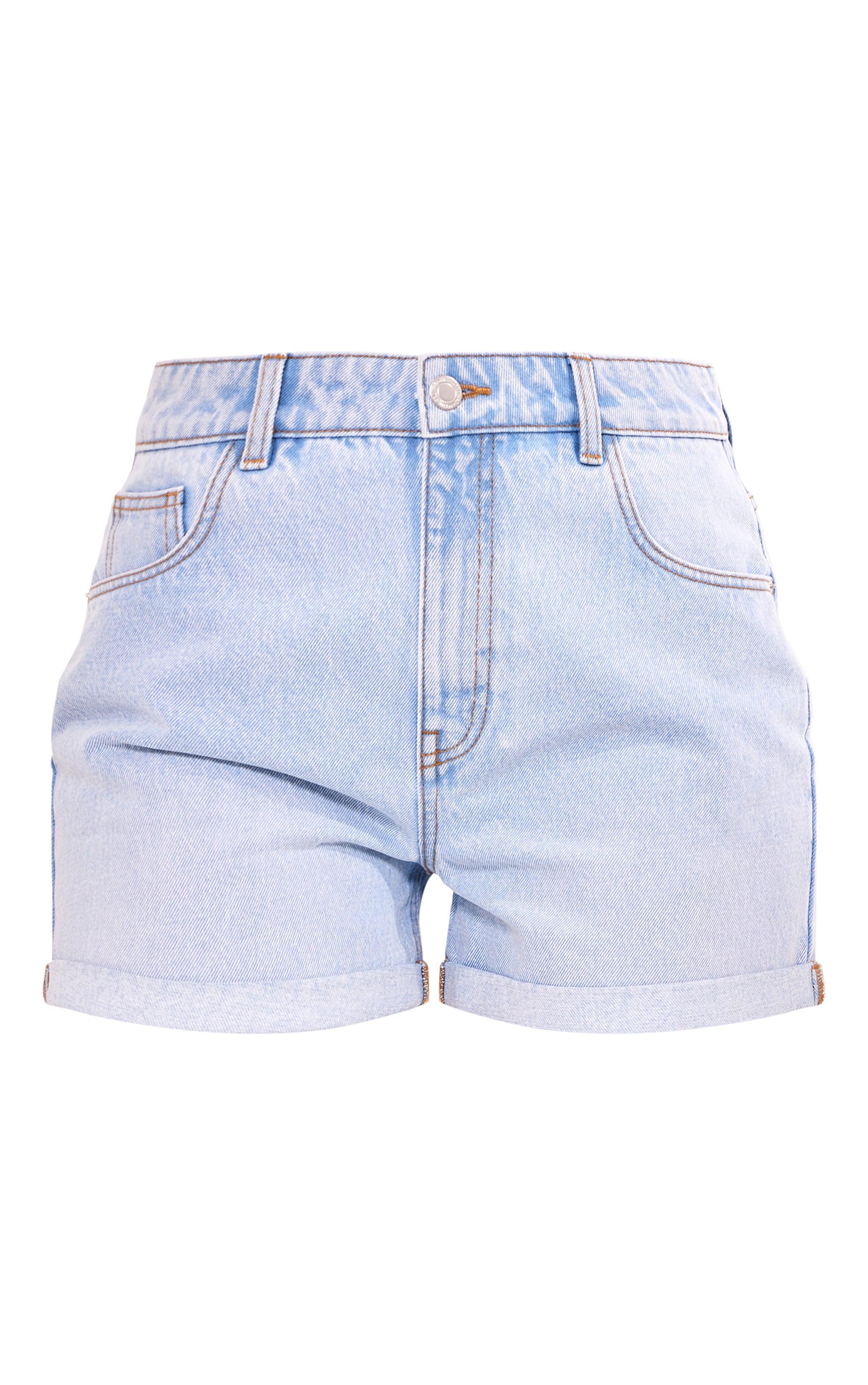 PRETTYLITTLETHING Tall Light Blue Wash Turn Up Mom Denim Shorts Product Image