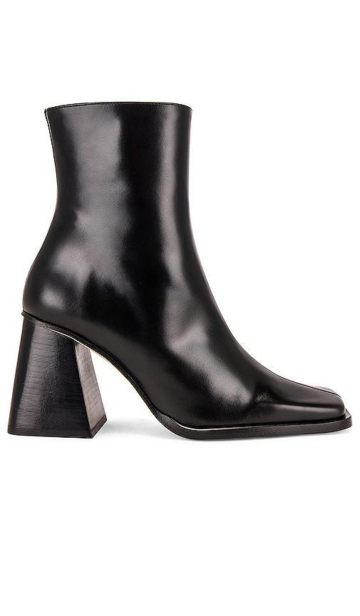 ALOHAS South Leather Ankle Boot Product Image