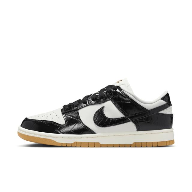 Nike Women's Dunk Low LX Shoes Product Image