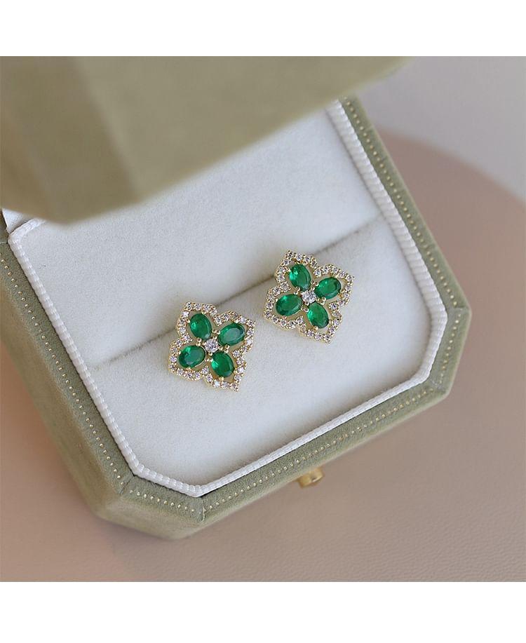 Clover Rhinestone Ear Stud Product Image