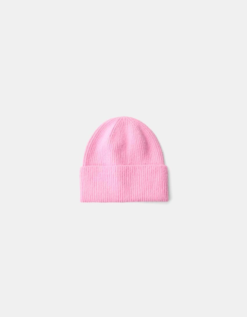 Ribbed beanie product image