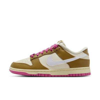 Nike Women's Dunk Low SE Shoes Product Image