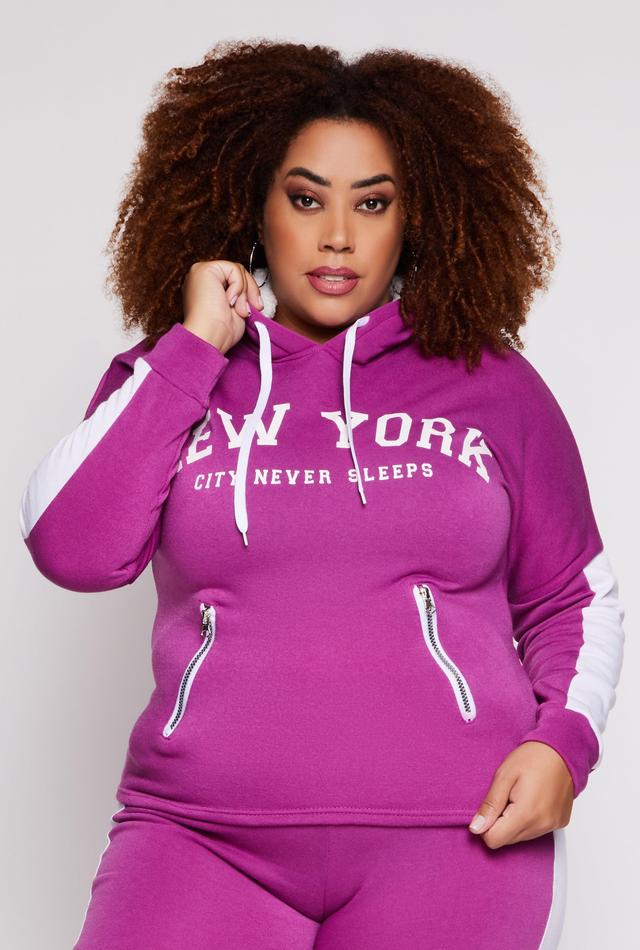 Womens Plus Size New York City Never Sleeps Pullover Hoodie Product Image