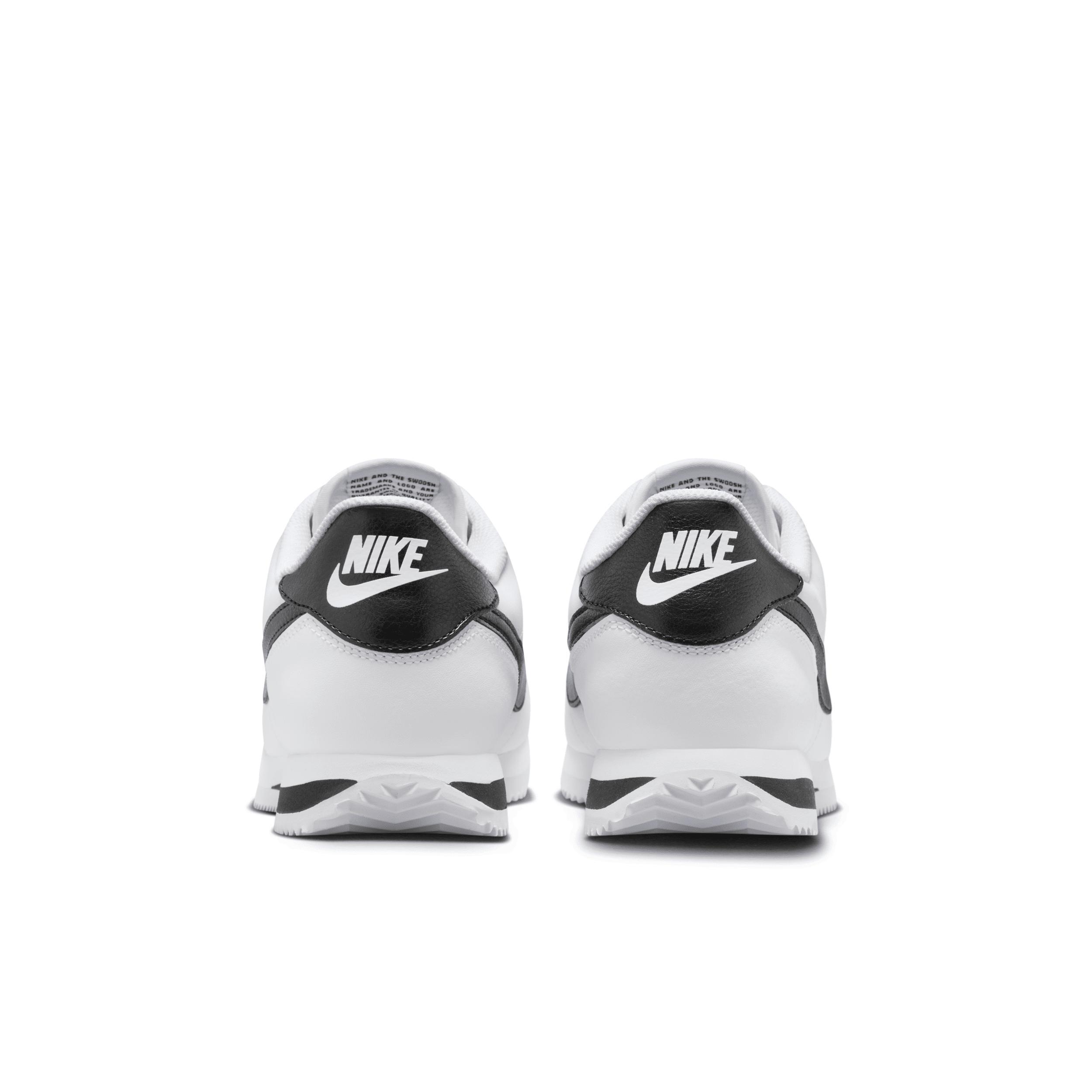 Nike Men's Cortez Leather Shoes Product Image