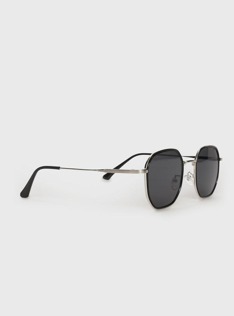 Blade Sunglasses Black product image