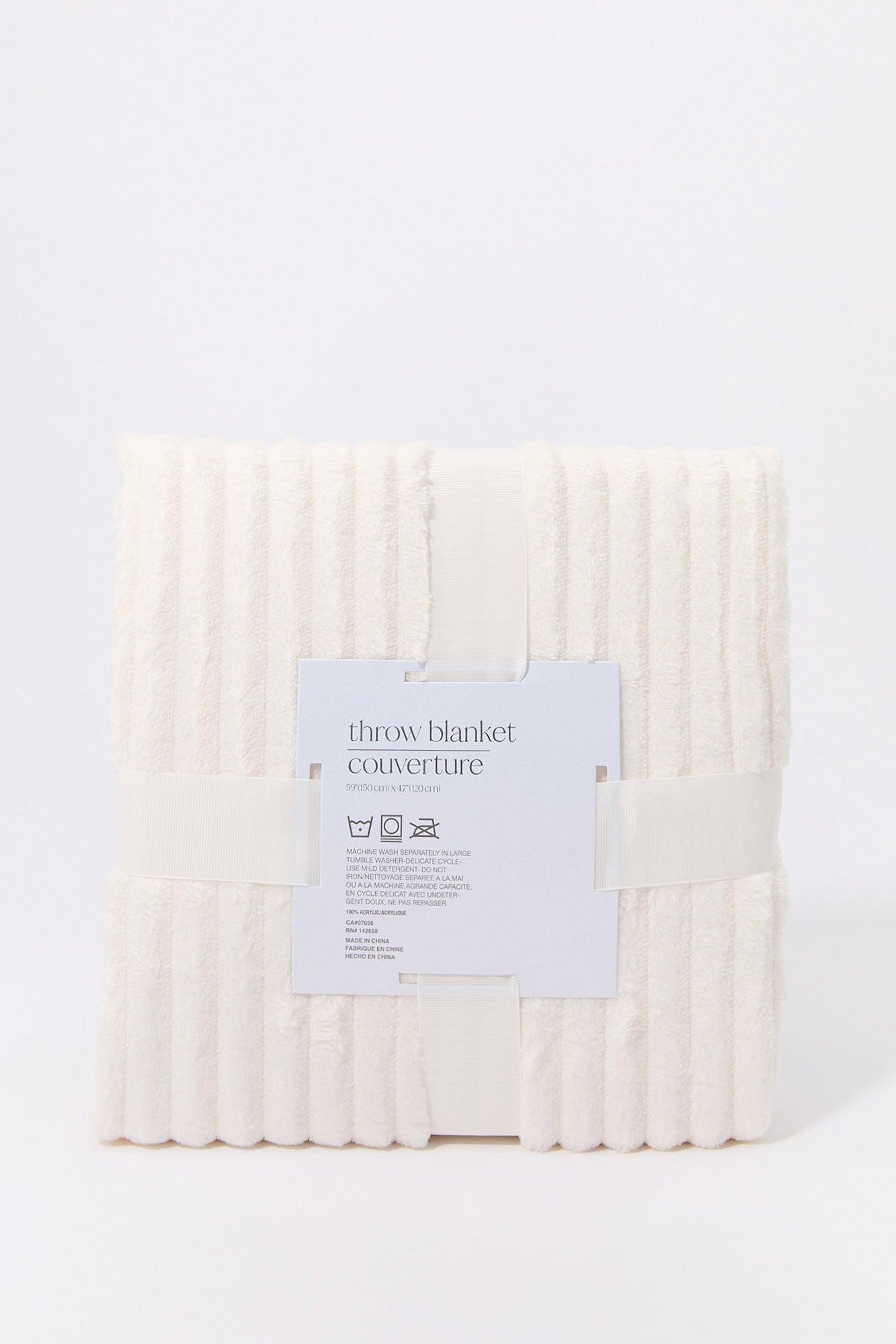 Ribbed Faux Fur Throw Blanket Female Product Image