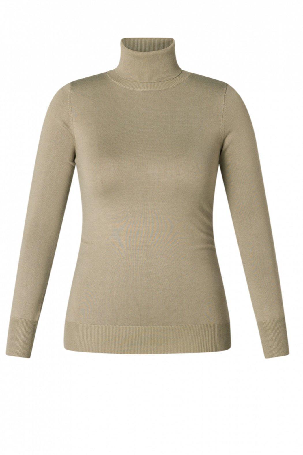 Long sleeve turtleneck light weight sweater Female Product Image