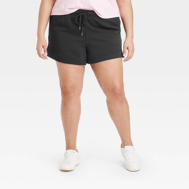 Womens Mid-Rise Fleece Shorts - Universal Thread Black 2X Product Image