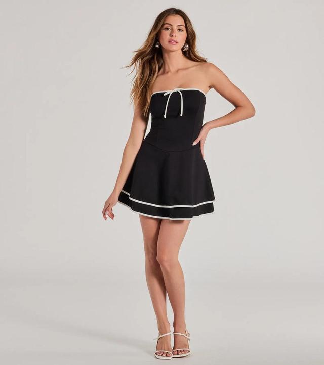 Stylish Impression Strapless Ruffled Skater Dress Product Image