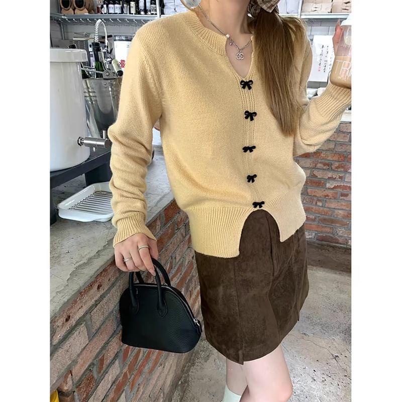 Notch Neck Bow Slit Sweater Product Image