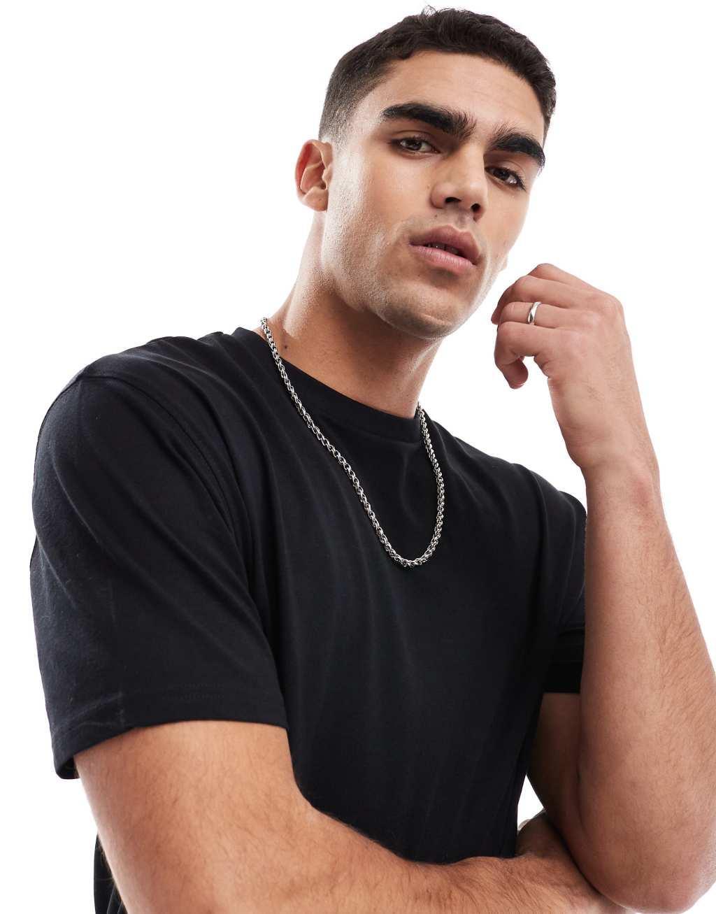 ASOS DESIGN essential relaxed t-shirt in black Product Image