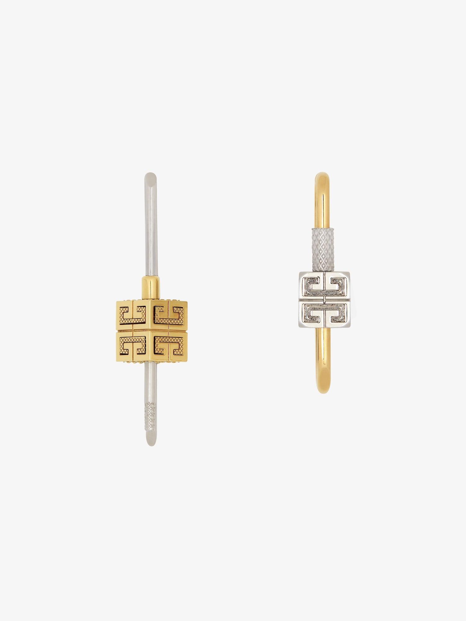 Lock asymmetrical earrings in metal Product Image