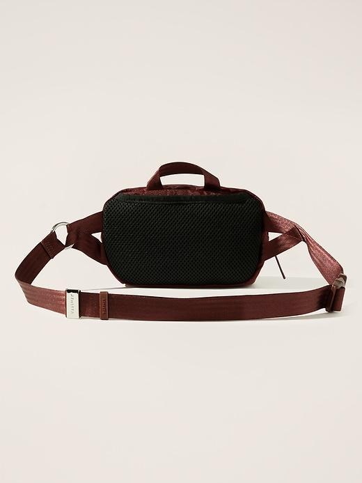 Excursion Crossbody Belt Bag Product Image