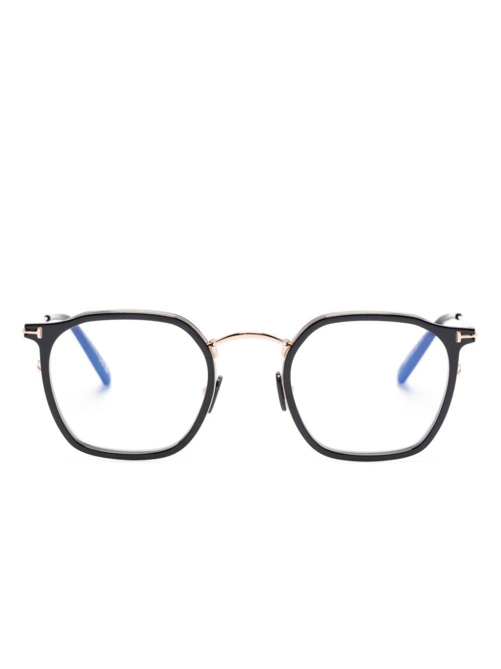 Square-frame Glasses In Black Product Image