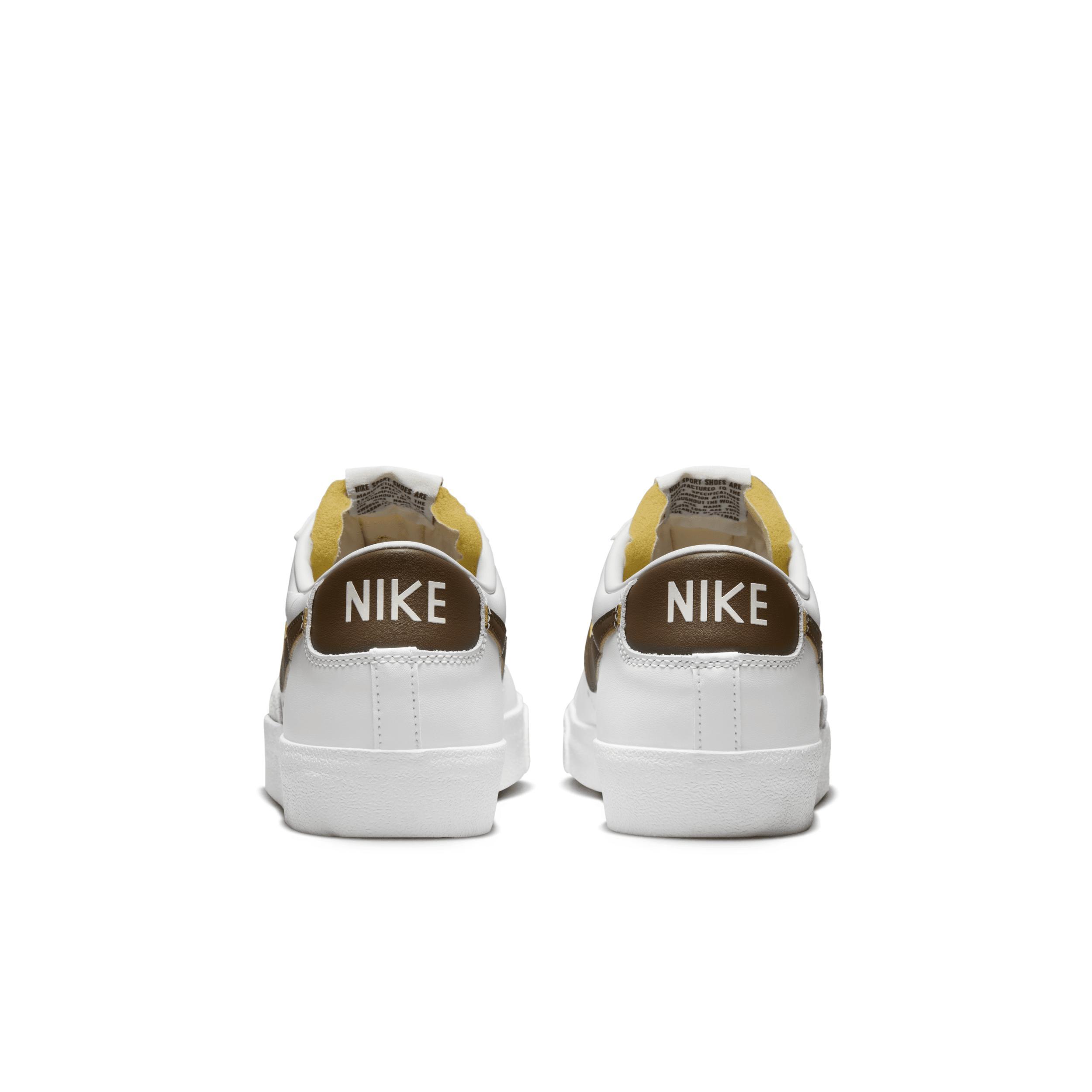 Nike Men's Blazer Low '77 Vintage Shoes Product Image