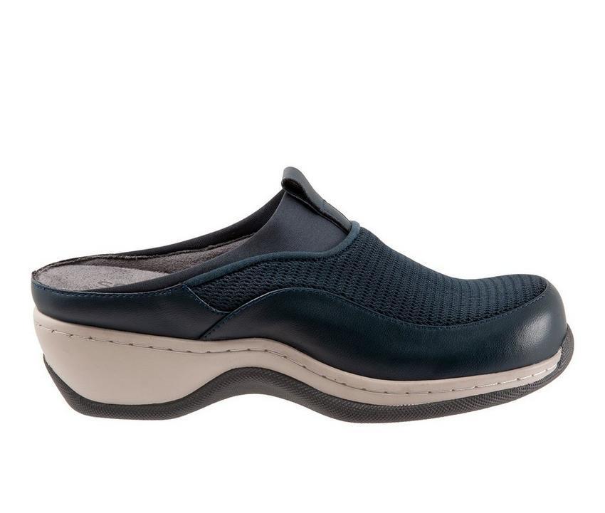 Women's Softwalk Aberdeen Mules Product Image