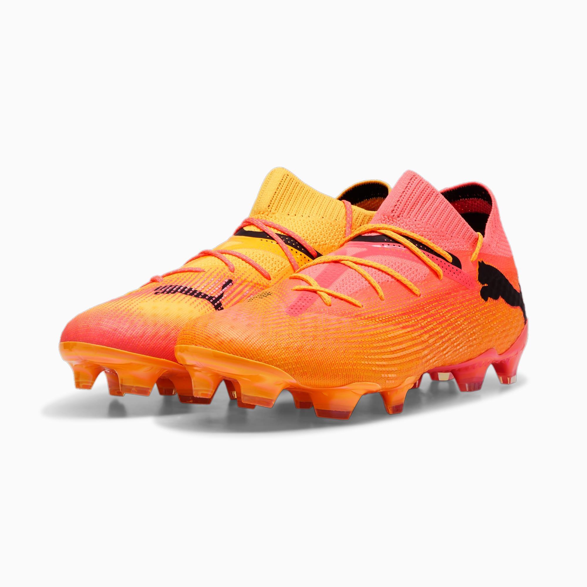 FUTURE 7 ULTIMATE TRICKS Firm Ground/Artificial Ground Men's Soccer Cleats Product Image