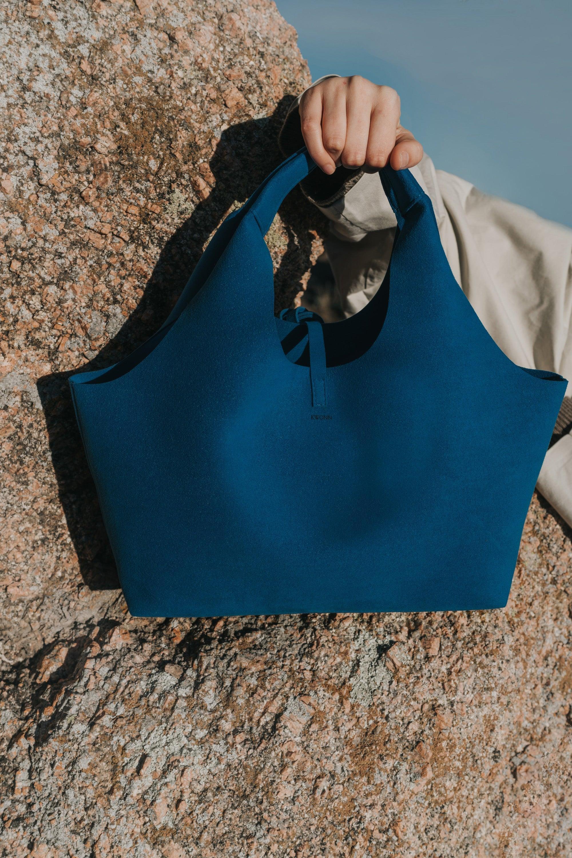 Blue Tote Product Image