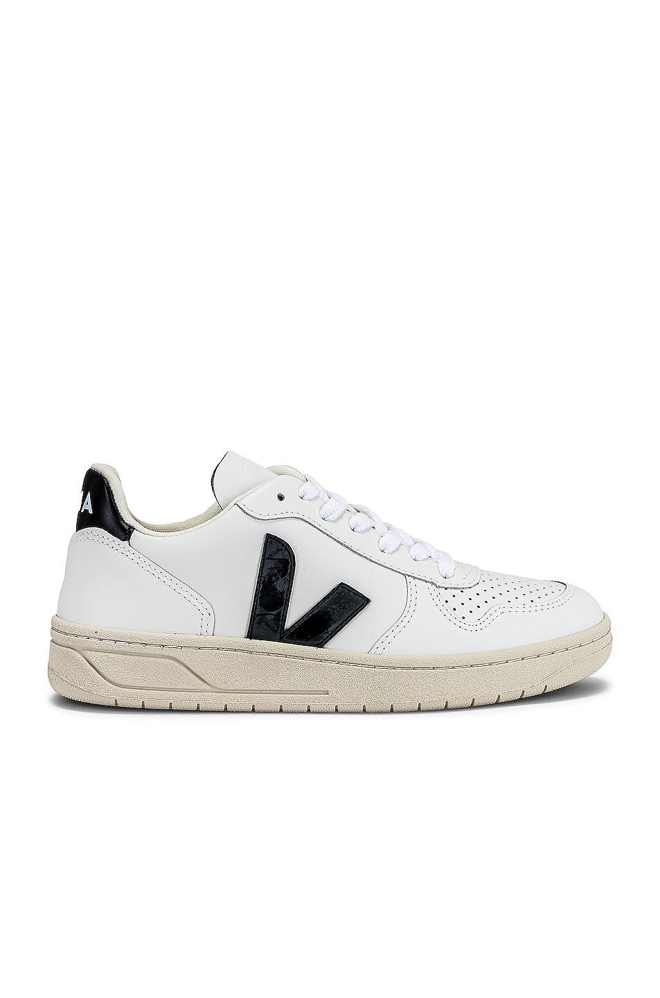 Veja V-10 Sneakers in White. Size 40, 41, 42, 43, 45, 46. Product Image