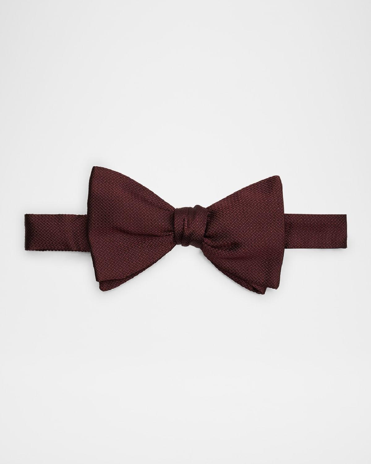 Men's Pre-Tied Silk Zig-Zag Bow Tie Product Image