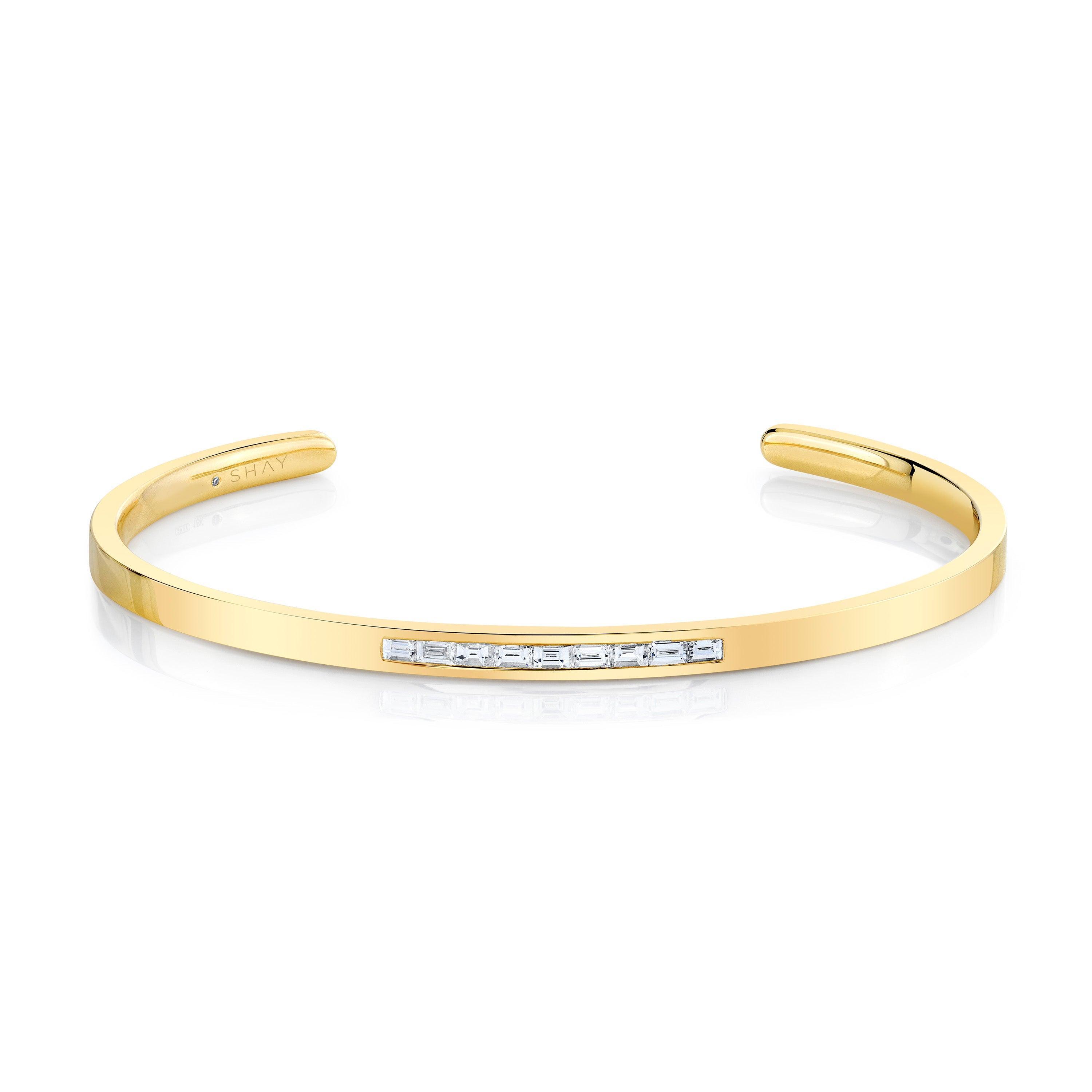 READY TO SHIP MEN'S DIAMOND BAGUETTE CENTER BANGLE Male Product Image