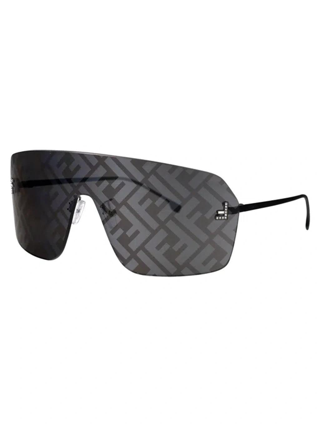 FENDI Mask Sunglasses Fe4121 Us 02 A In Grey Product Image