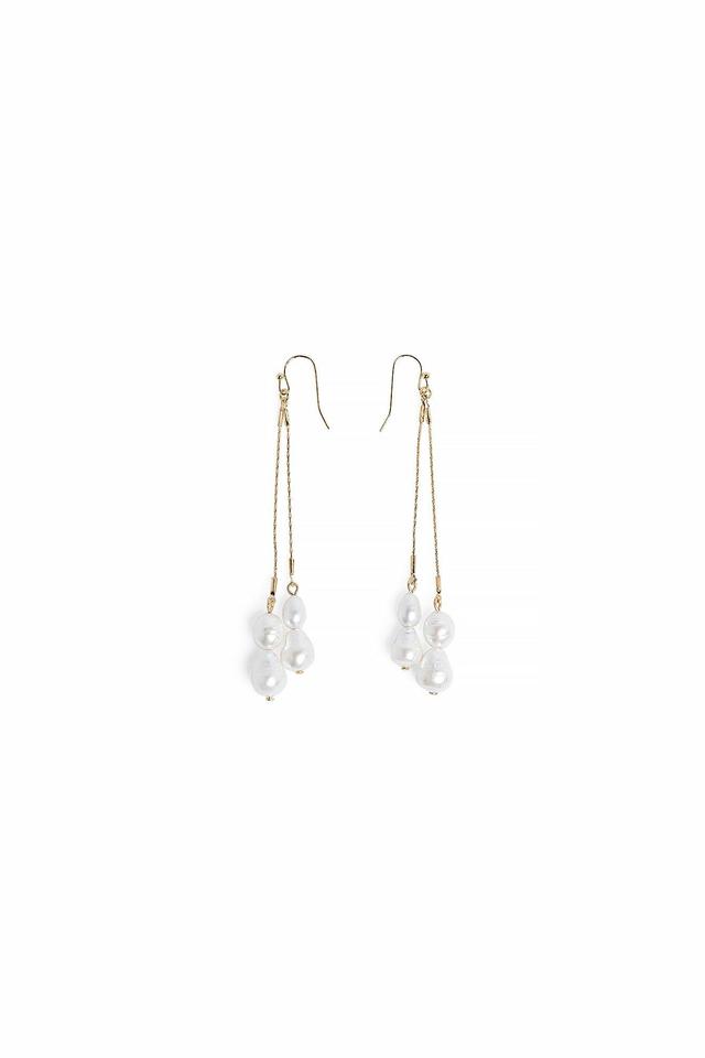 Pearl Dangle Earrings Product Image