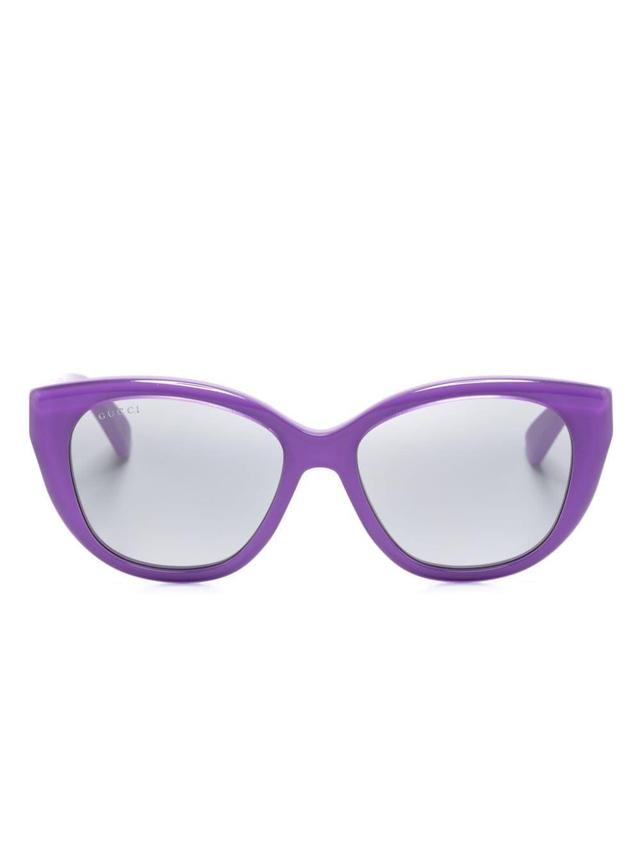 Cat-eye Sunglasses In Purple Product Image