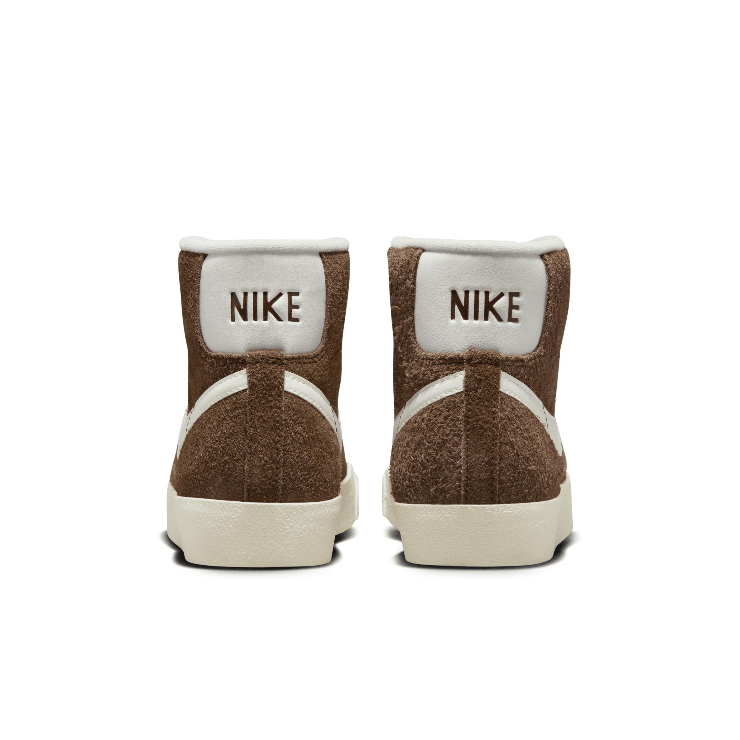 Nike Women's Blazer Mid '77 Vintage Shoes Product Image