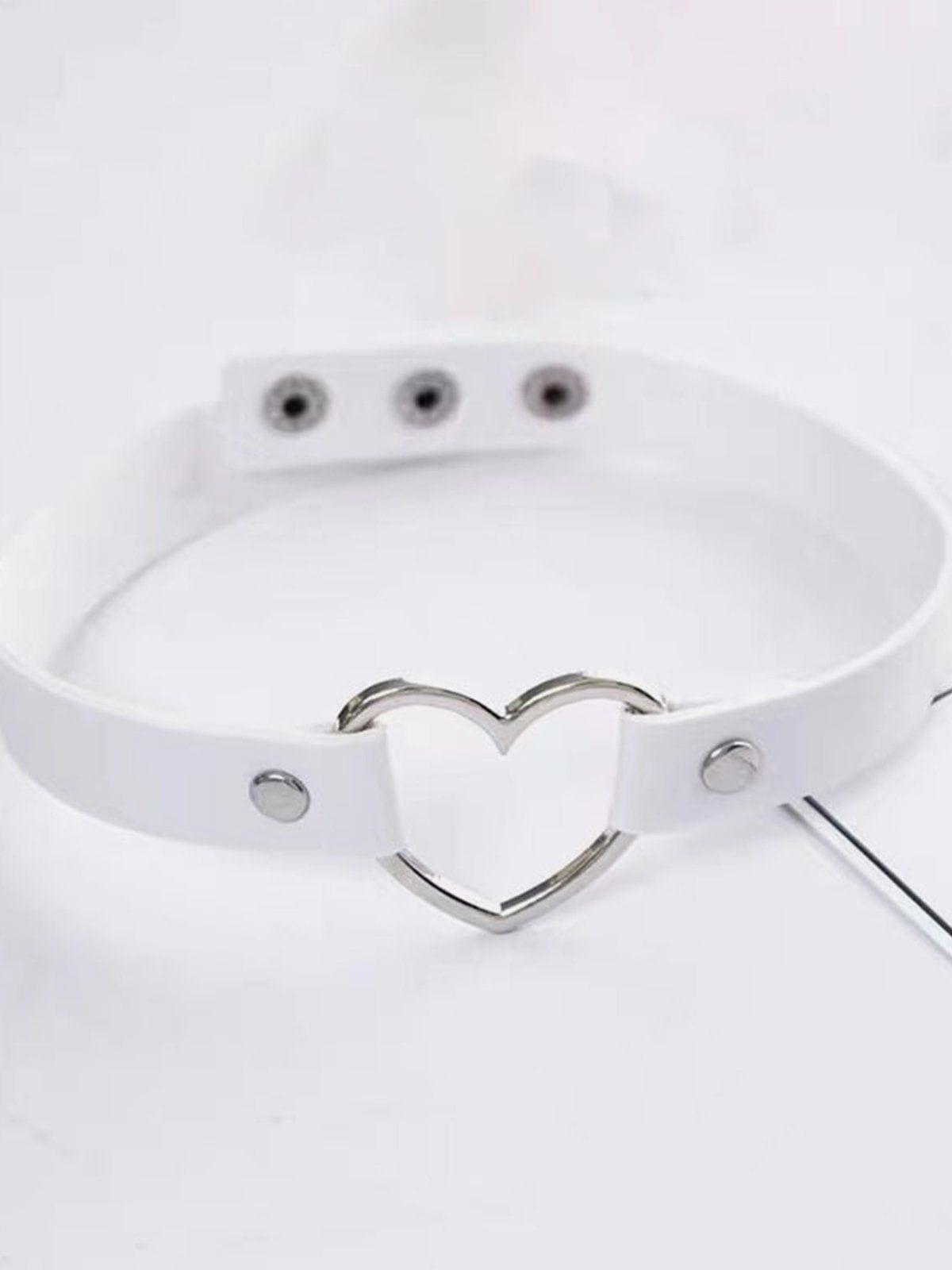 Simple Heart Leather Choker Product Image