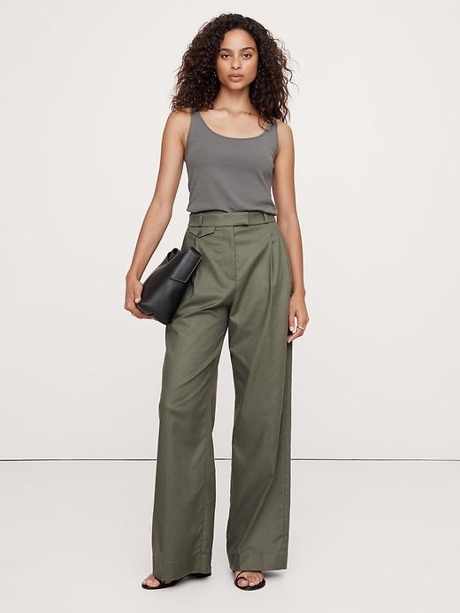 Carmel Pleated Wide-Leg Pant Product Image