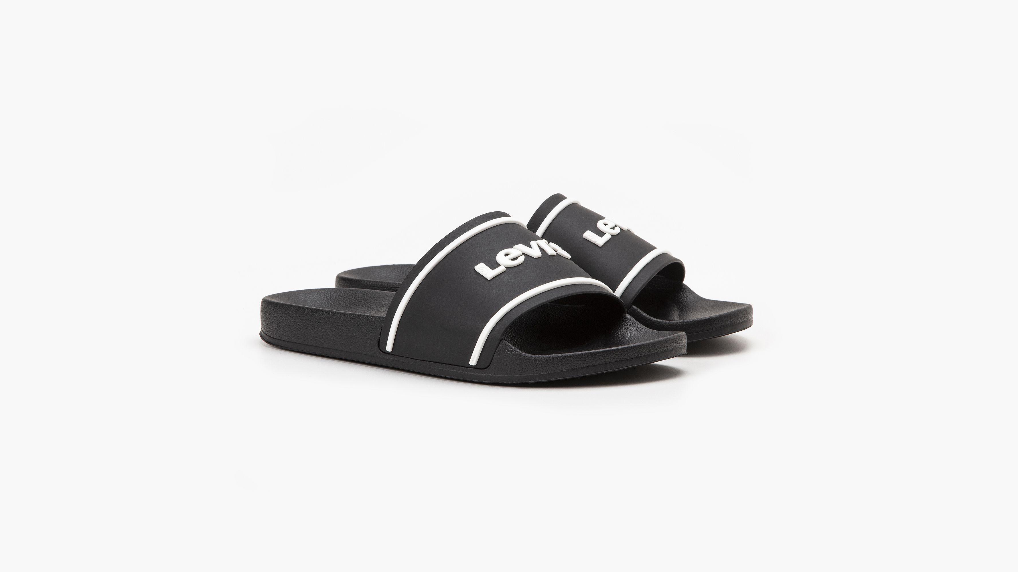 June 3D Sandals Product Image