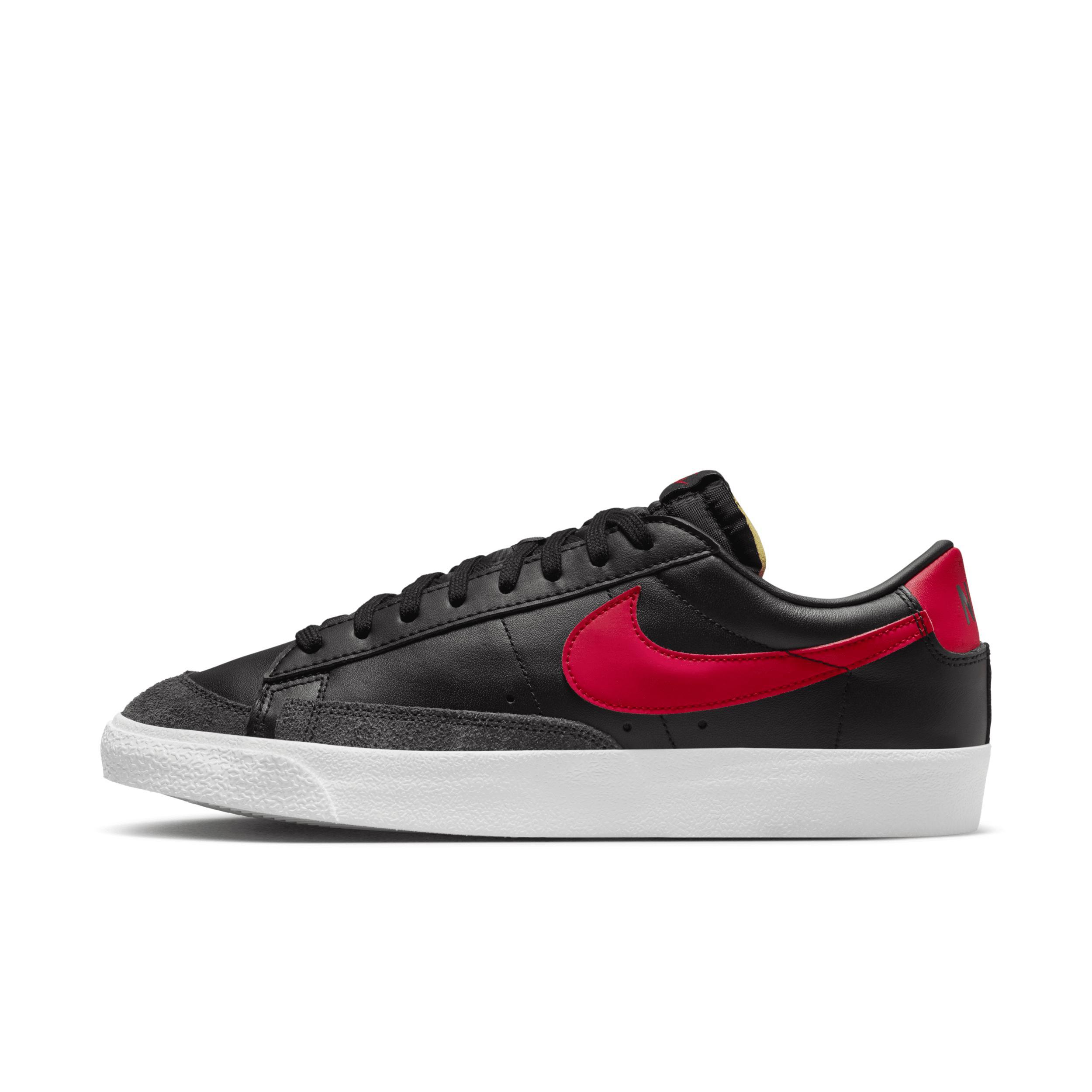 Nike Men's Blazer Low '77 Vintage Shoes Product Image