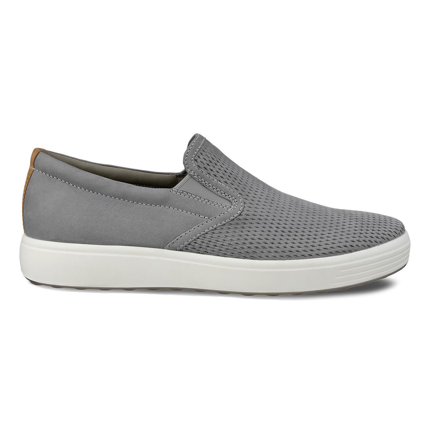 ECCO Soft 7 2.0 Water Resistant Slip-On Sneaker Product Image