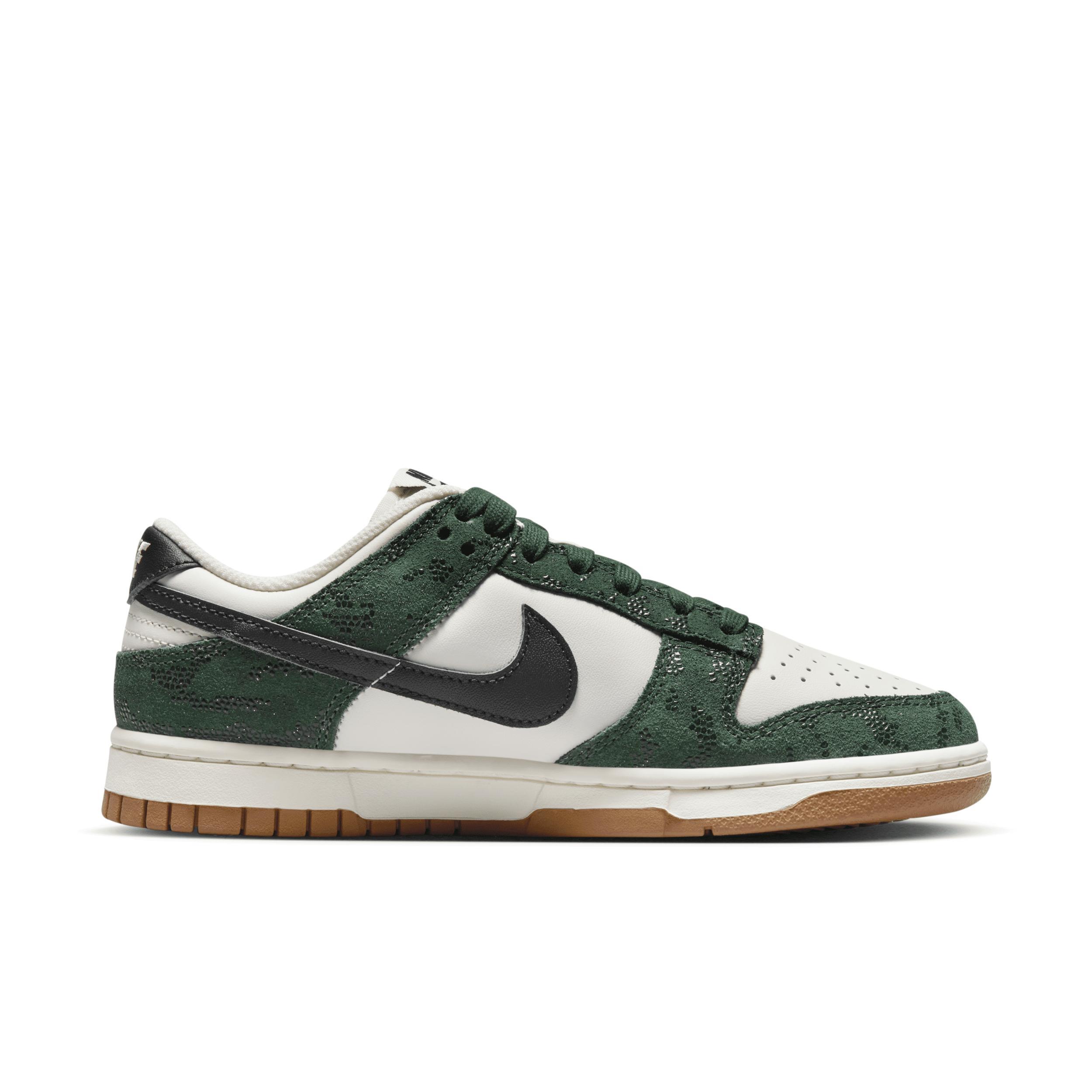 Nike Womens Dunk Low Shoes Product Image