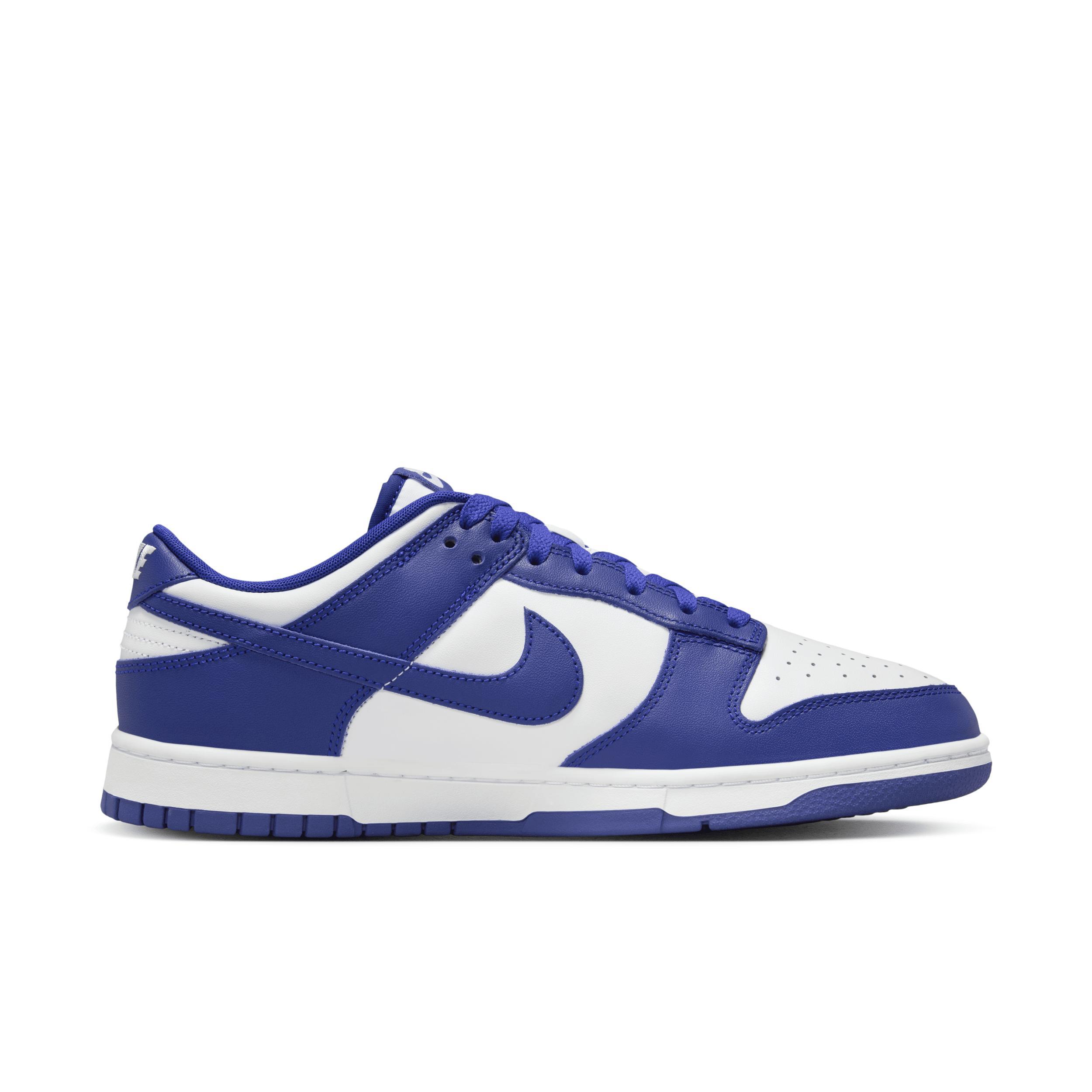 Nike Men's Dunk Low Retro Shoes Product Image