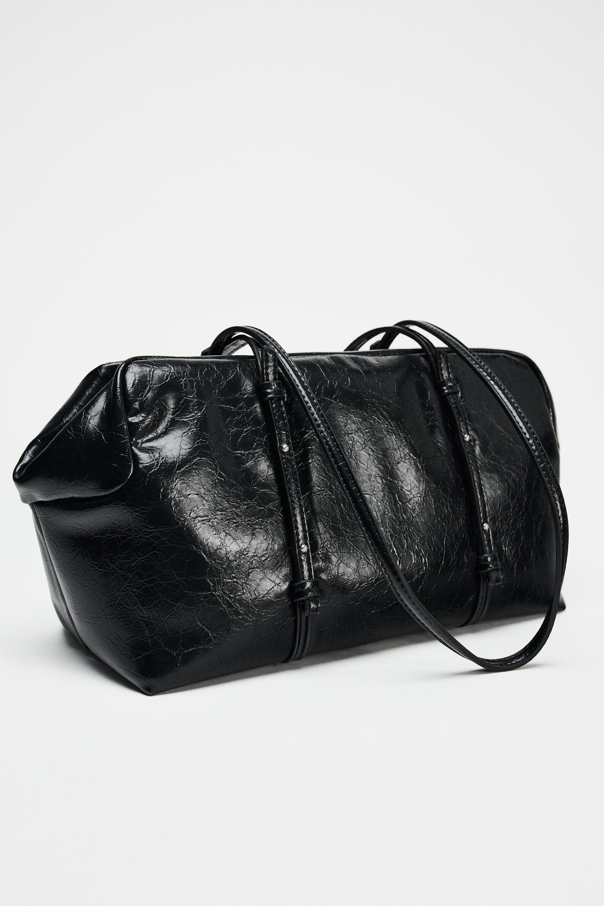 ELONGATED STYLE SHOULDER BAG Product Image