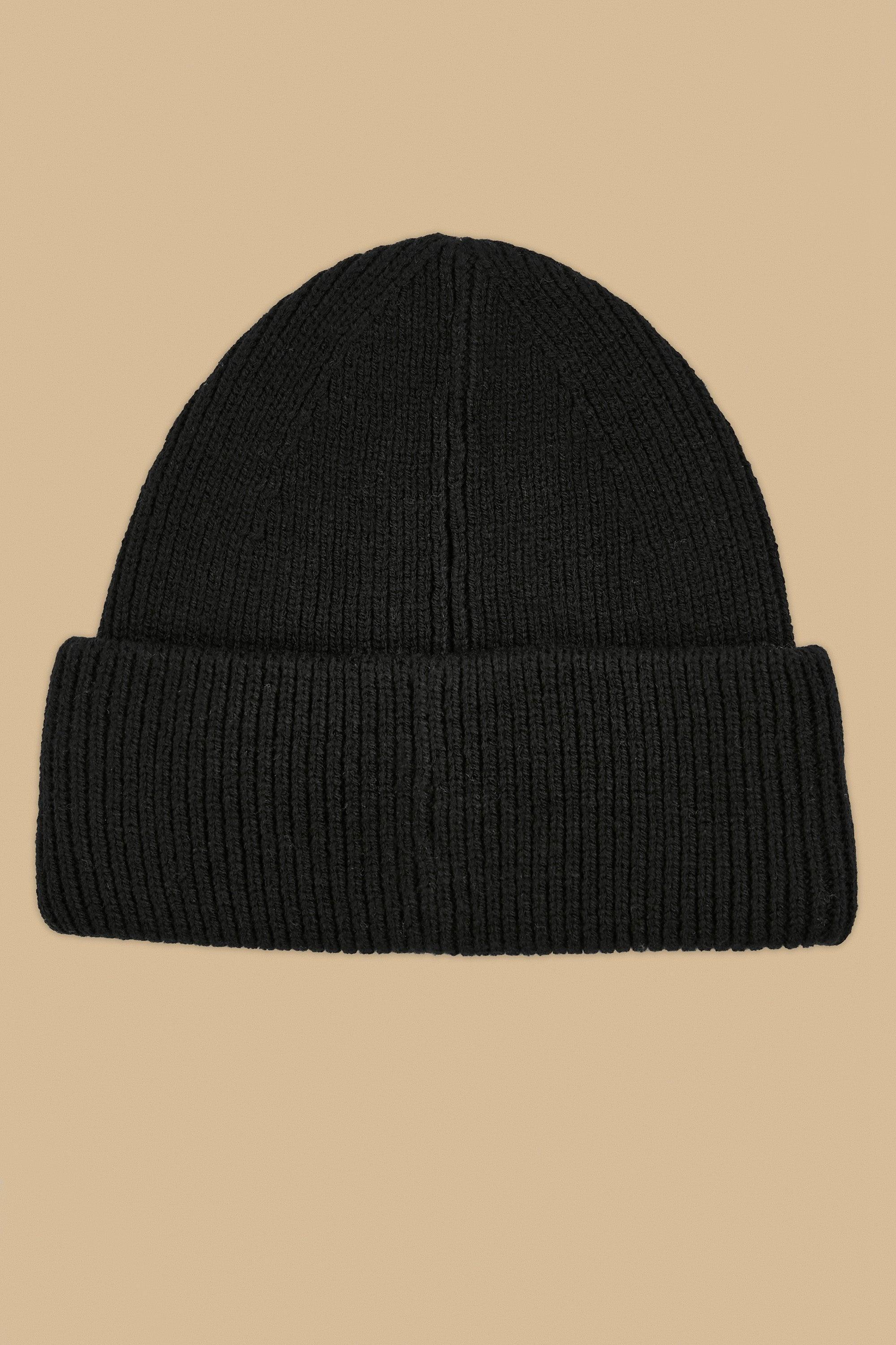 Knit Beanie in Black Product Image