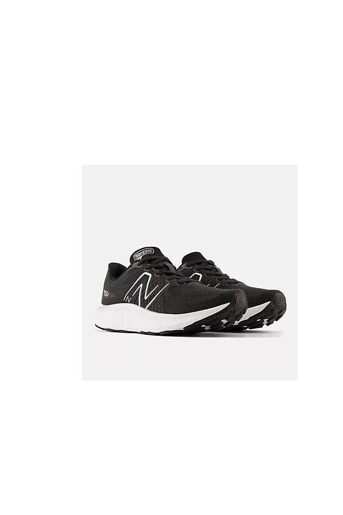 NEW BALANCE Women's Fresh Foam X EVOZ v3 BLACK/GRAY IM MEDIUM WIDTH Product Image