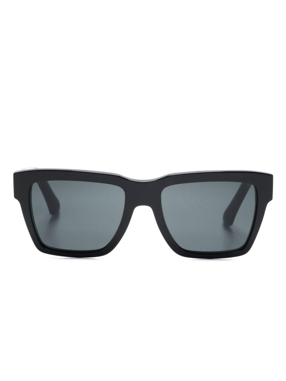 Square-frame Sunglasses In Black Product Image