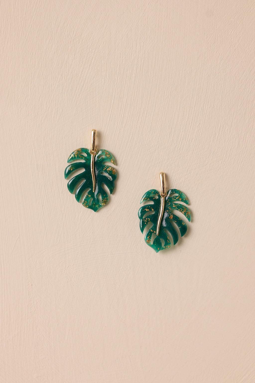 Jungle Vibes Green & Gold Tropical Earrings Product Image