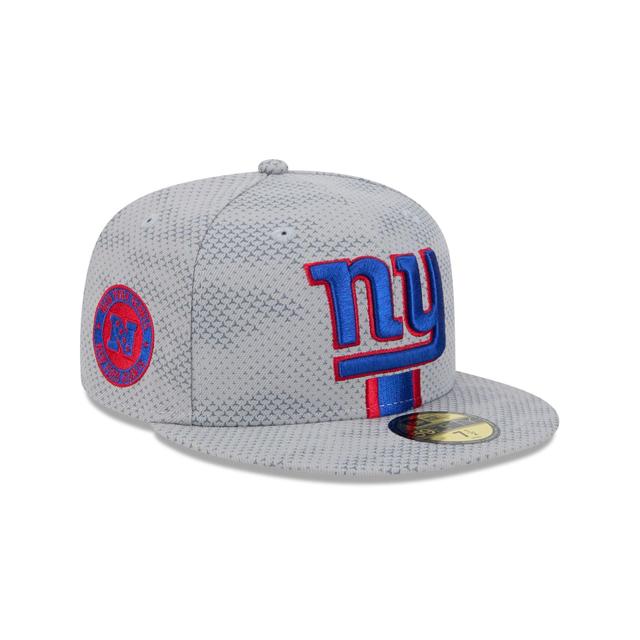 New York Giants 2024 Sideline Gray 59FIFTY Fitted Hat Male Product Image