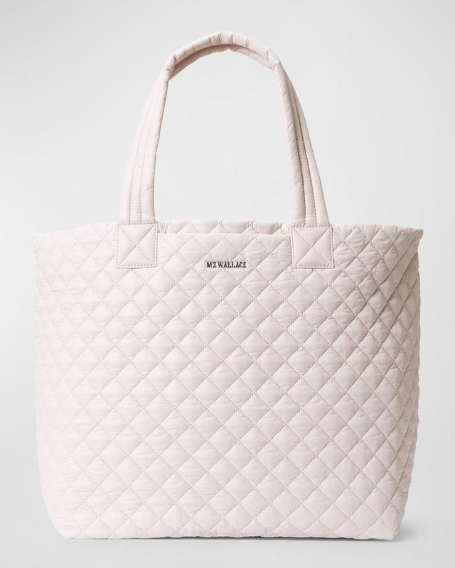 Womens Large Metro Tote Deluxe Product Image