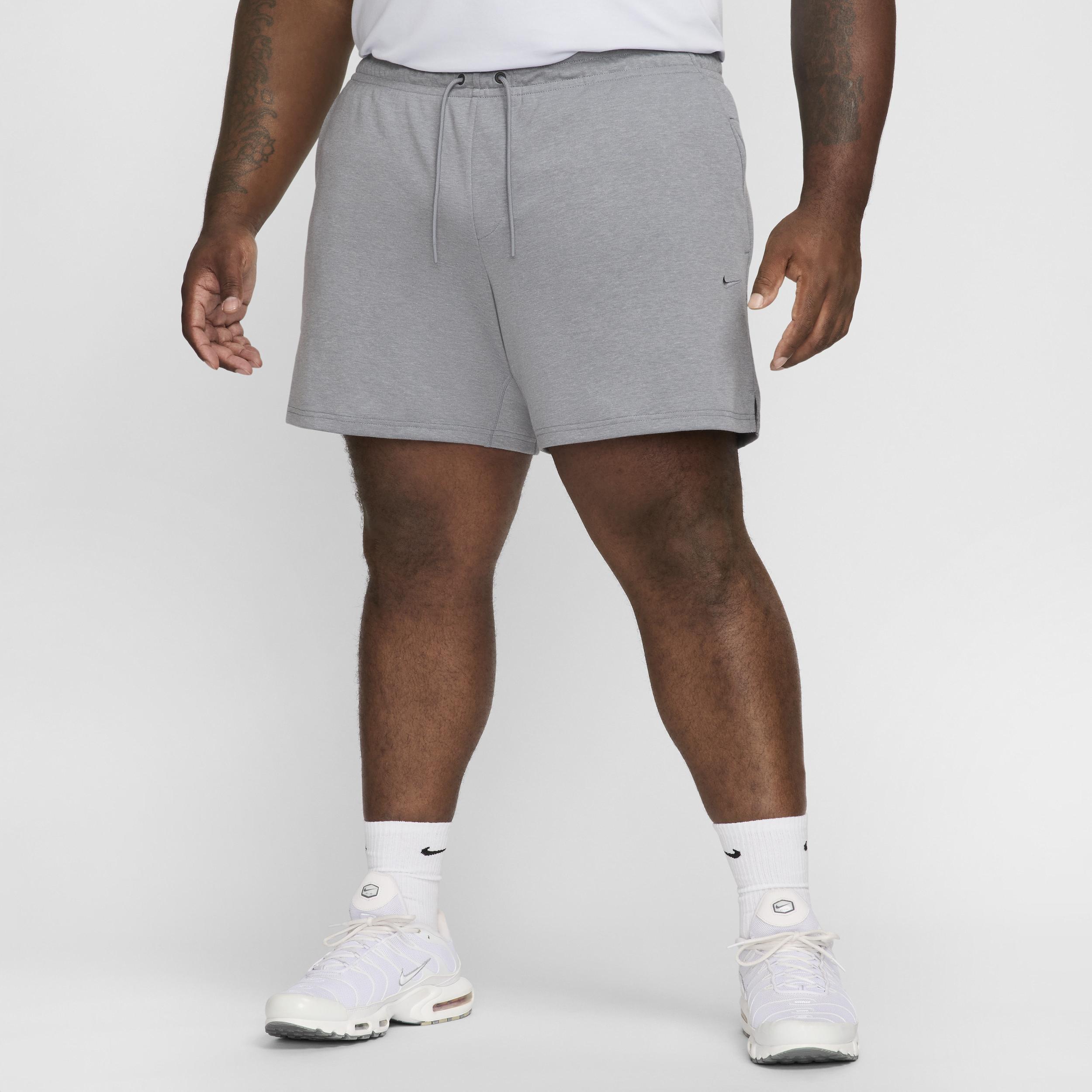 Nike Men's Primary 7" Dri-FIT UV Unlined Versatile Shorts Product Image