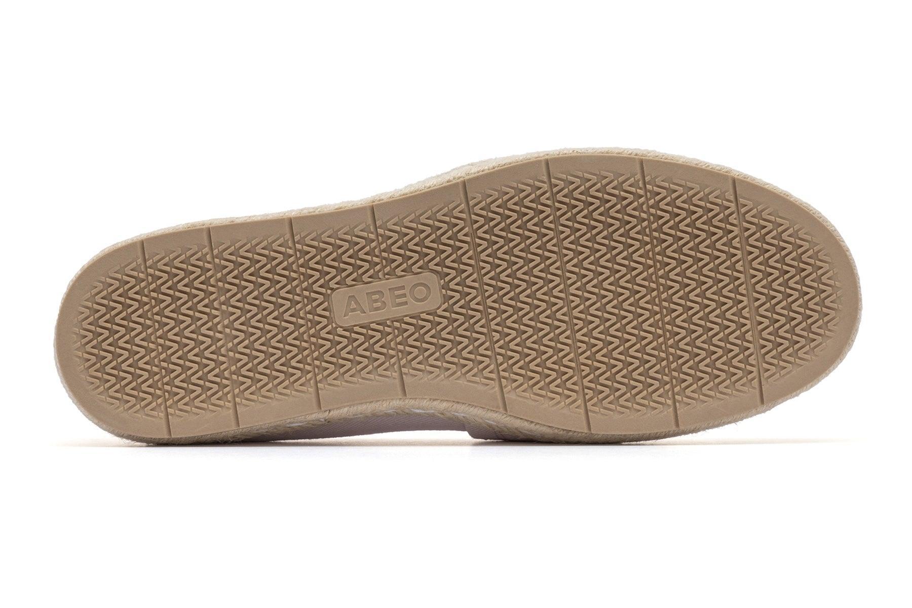 Isle Slip On Female Product Image