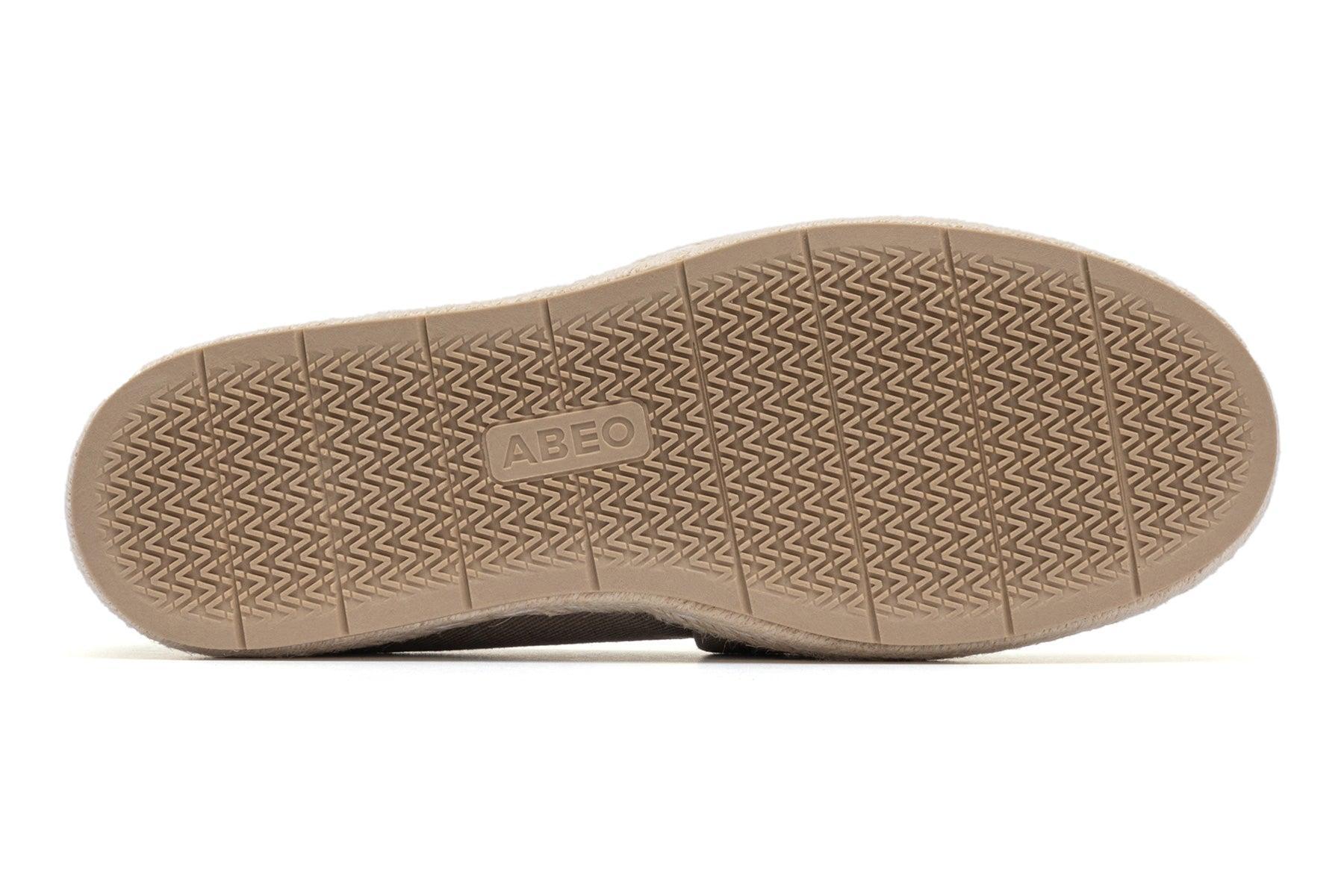 Isle Slip On Female Product Image